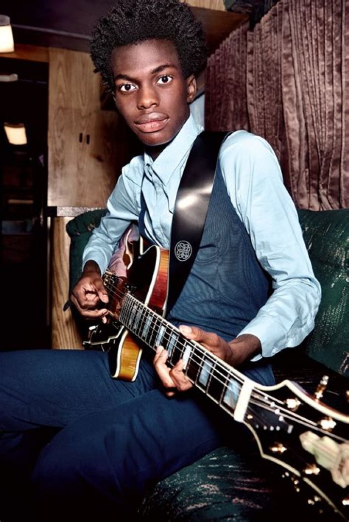 Tim Johnson Jr. — Photos Of The Singer – Hollywood Life