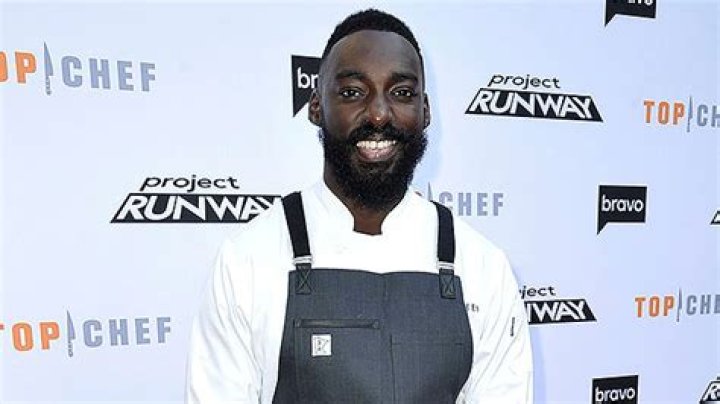 ‘Top Chef’ Star Eric Adjepong Shares Tips On Cooking West African Food – Hollywood Life