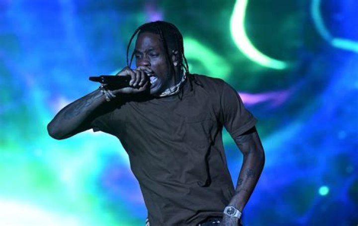 Travis Scott Performs At Miami Club After Romantic Mother’s Day Getaway With Kylie Jenner