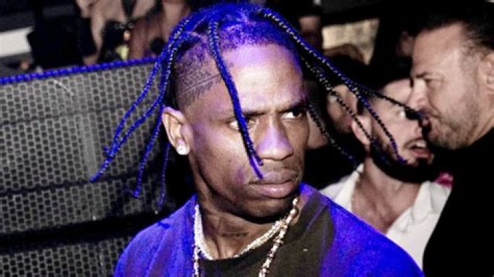 Travis Scott Insists NYC Nightclub Fight Is A ‘Misunderstanding’: Watch Video Of Him At Club Nebula