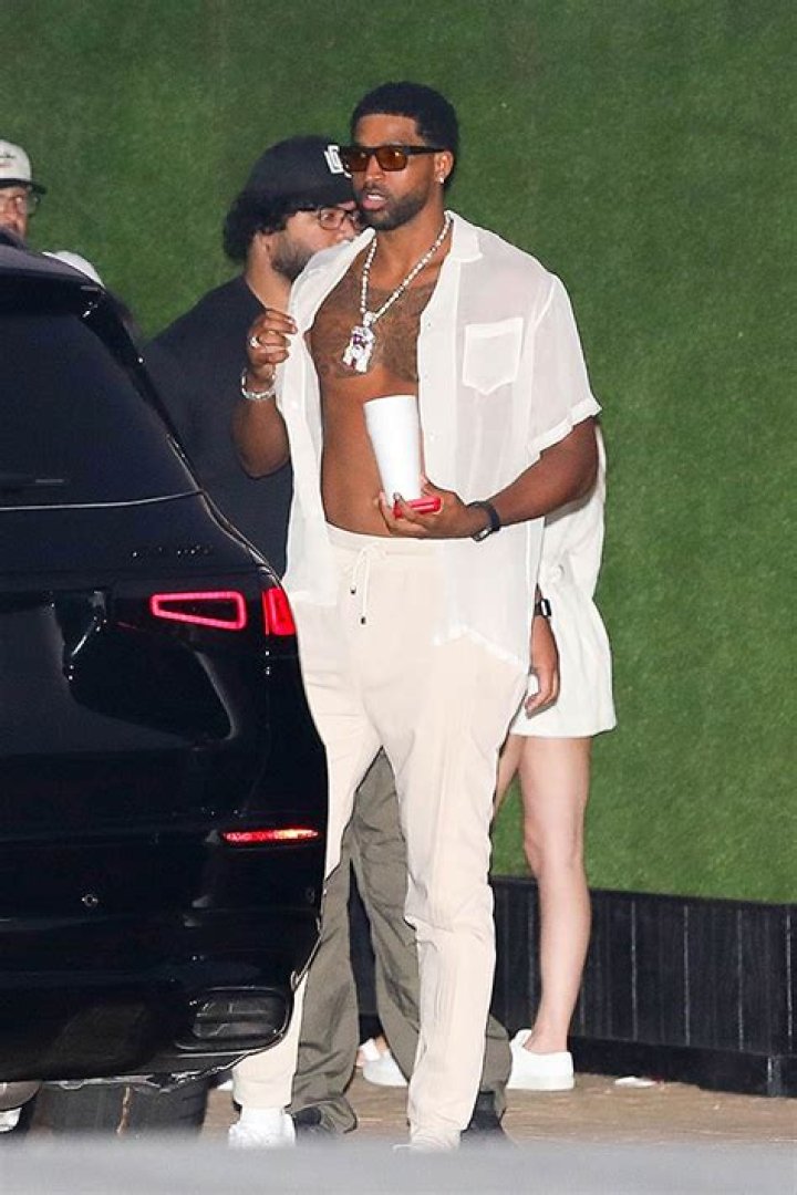 Tristan Thompson Wears Unbuttoned White Shirt At 4th Of July Party – Hollywood Life