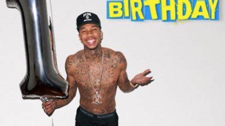Tyga Dissing Kylie Jenner In New Song ‘Happy Birthday’? See The Harsh Lyrics – Hollywood Life