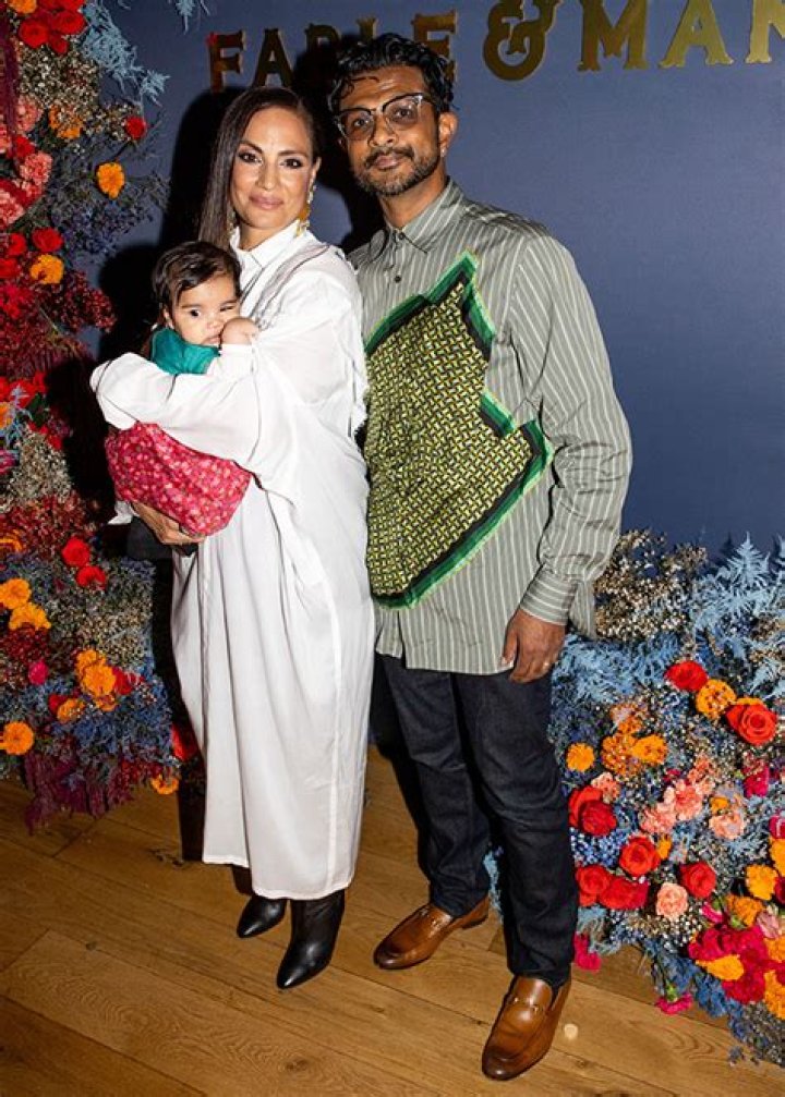 All About Naomi and His Family – Hollywood Life