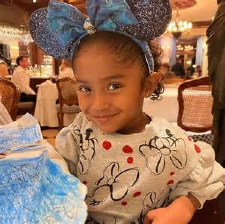 Vanessa Bryant Snuggles Adorable Daughter Capri, 2, In Paris: ‘My Baby & Me’ — Photo