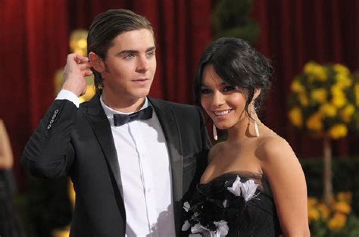 Vanessa Hudgens & Zac Efron Reuniting After Sami Miro?: She’d Be ‘Playing With Fire’