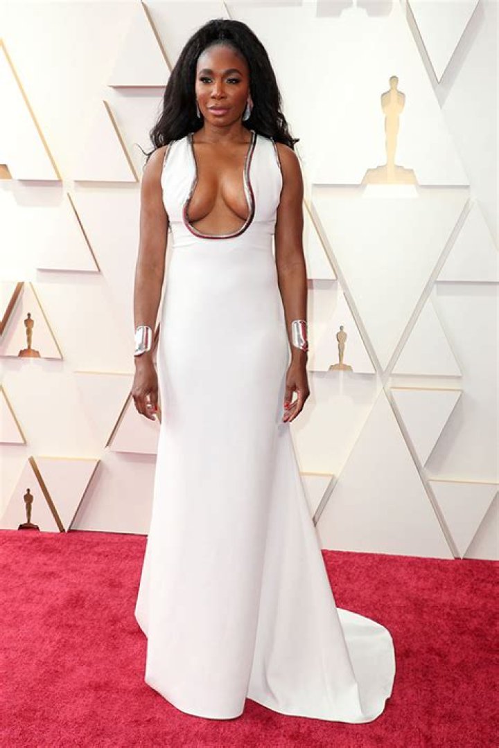 Venus Williams Wears Plunging White Gown On Oscars Red Carpet: Photos