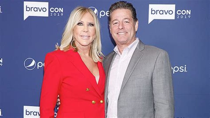 Vicki Gunvalson Has Been ‘Struggling’ Since Steve Lodge Split – Hollywood Life