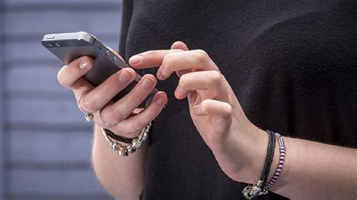 Virtual Oral Sex Is Now A Real Thing — If You’re Willing To Lick Your Phone