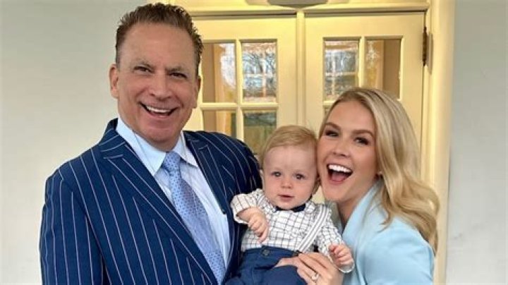 Who Is Bryan Boy Husband? Age Difference, Wedding And Family