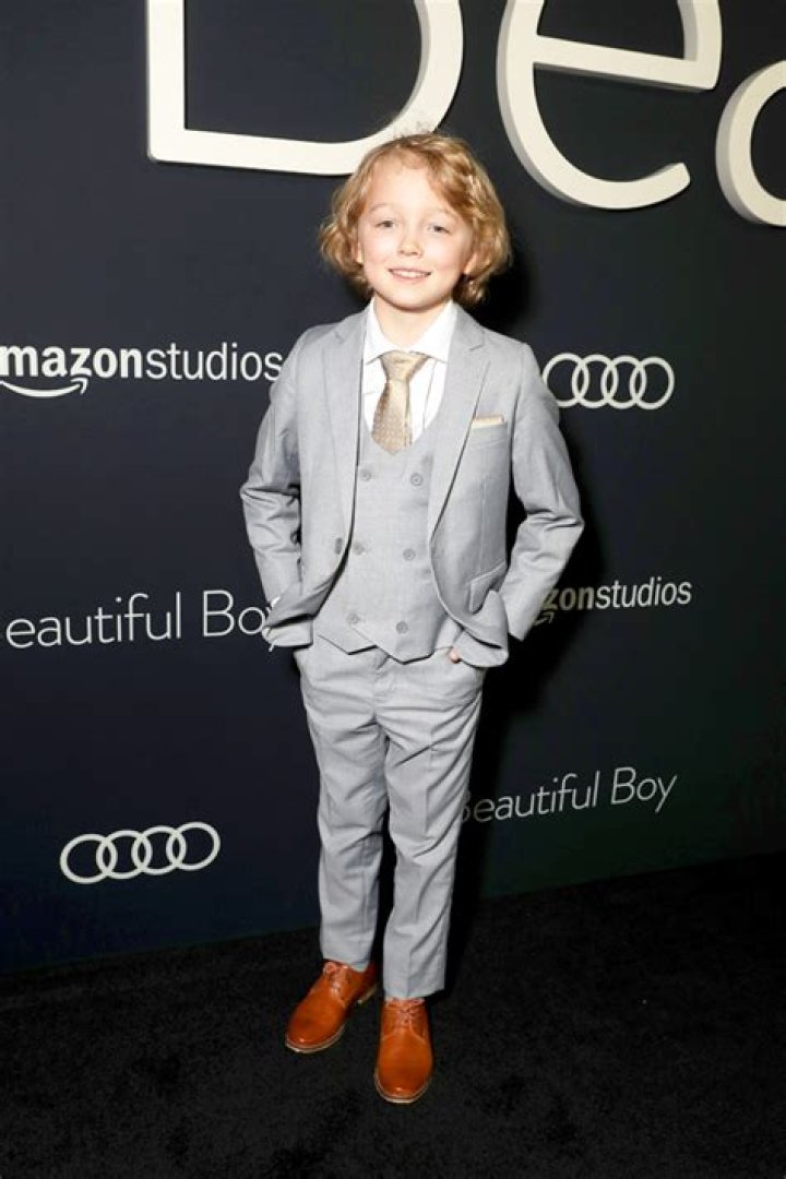 Who Is Christian Convery? 5 Things About ‘Sweet Tooth’s Breakout Star – Hollywood Life