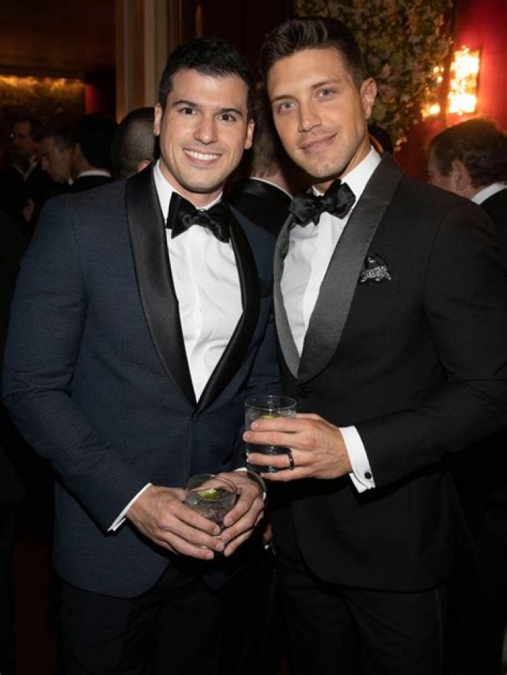 Who Is Gio Benitez? 5 Things On Anchor Filling In For T.J. Holmes – Hollywood Life