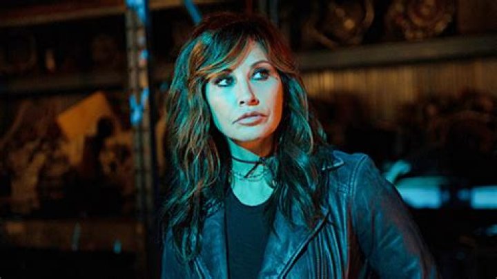 Who Is Jughead’s Mom On ‘Riverdale’? Everything You Need To Know – Hollywood Life