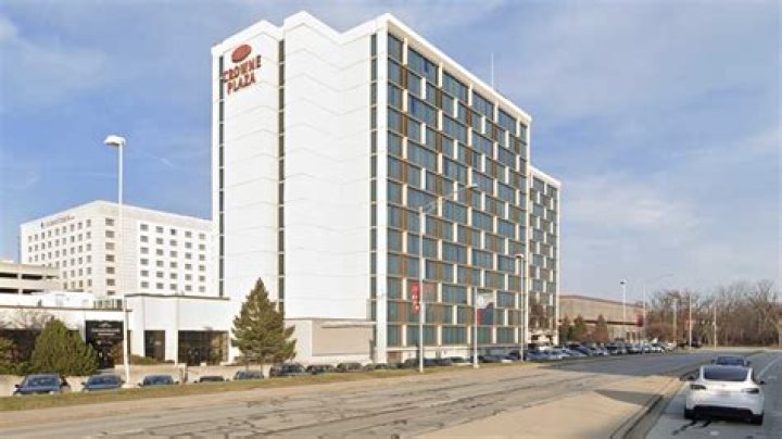 Who Is Kenneka Jenkins? — 5 Things About Dead Chicago Teen – Hollywood Life