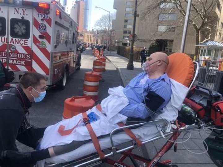 Who Is Larry Ray? About The Sex Cult Leader At In Sarah Lawrence Doc – Hollywood Life