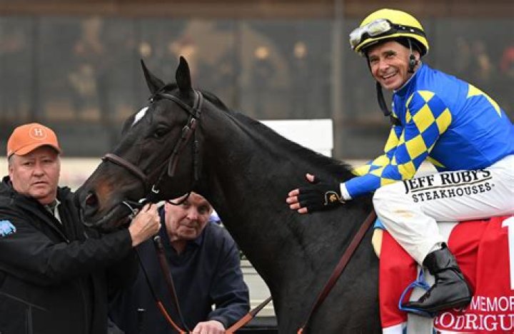 Mike Smith: 5 Things On The Jockey Riding Omaha Beach In The Kentucky Derby