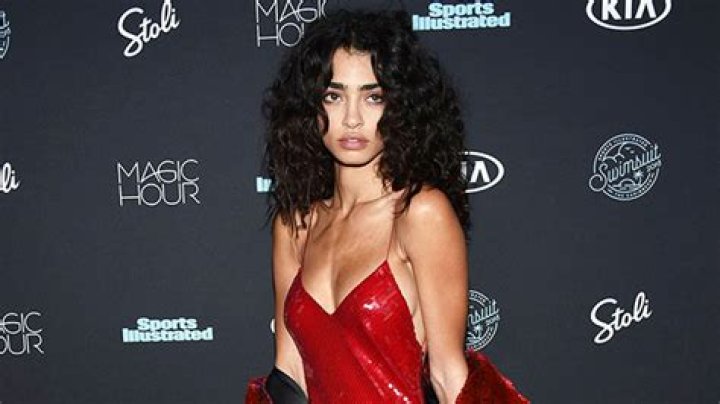 Who Is Raven Lyn Corneil? — About The Model Dating Jack Dorsey – Hollywood Life