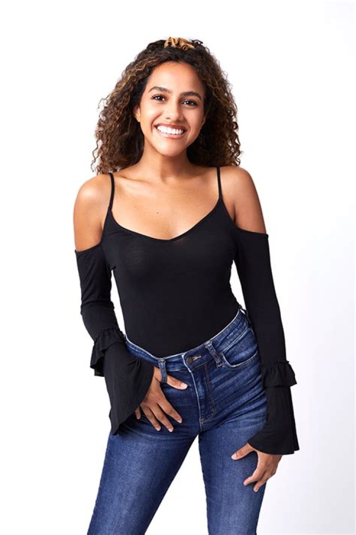 Who Is Teddi Wright? Facts About ‘The Bachelor’ Contestant – Hollywood Life