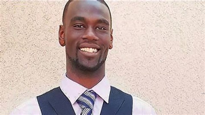 Who Is Tyre Nichols? 5 Things About Man Who Died After Police Stop – Hollywood Life