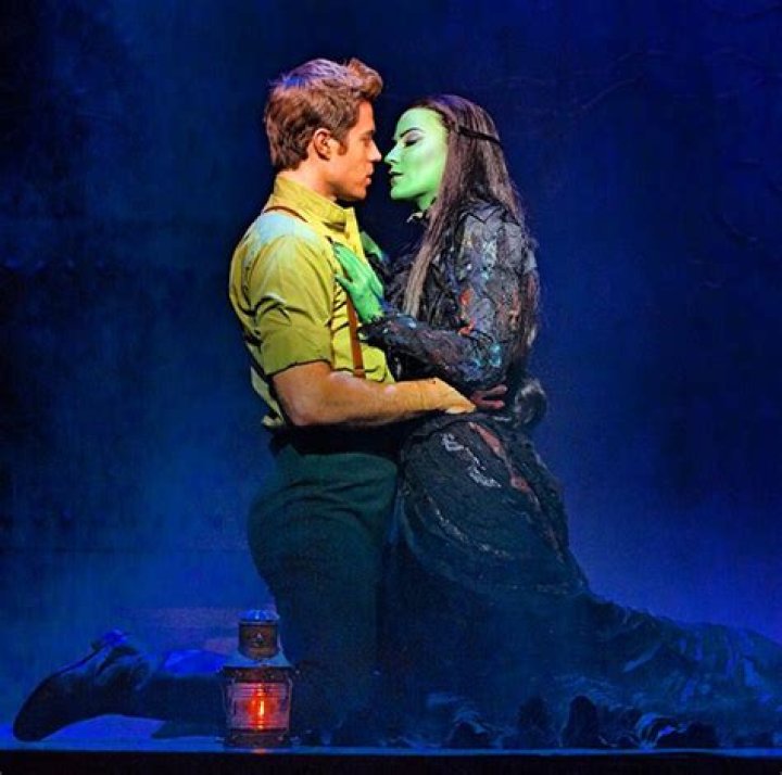 ‘Wicked’ On Tour — 10 Reasons To Go See The Show With Ashley Parker Angel – Hollywood Life