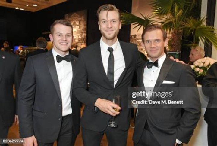 Wilf Scolding — Photos