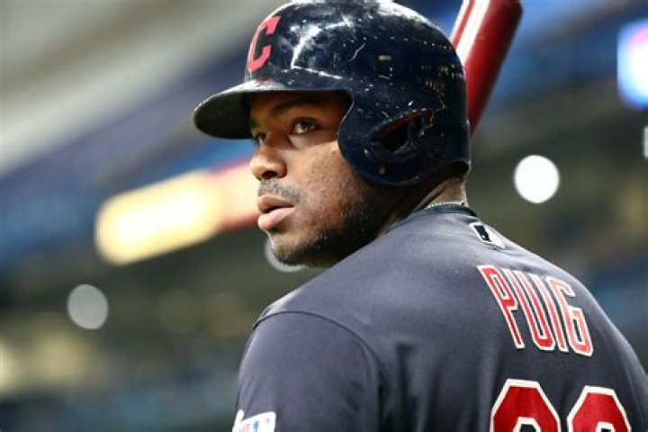 Yasiel Puig Celebrity Bio – Hollywood Life